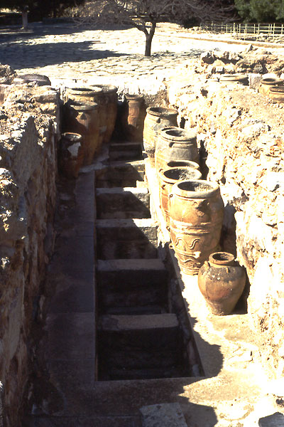 Cnoso: almacenes y "pythoi" &copy; Jos&eacute; Mar&iacute;a Ciordia